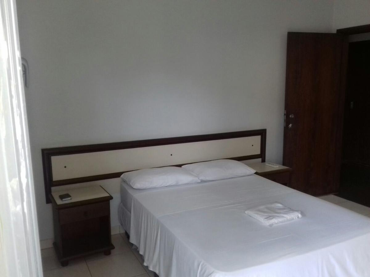 Murad Palace Hotel Joao Pinheiro Buitenkant foto